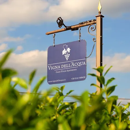 Vigna Dell'acqua Willa *